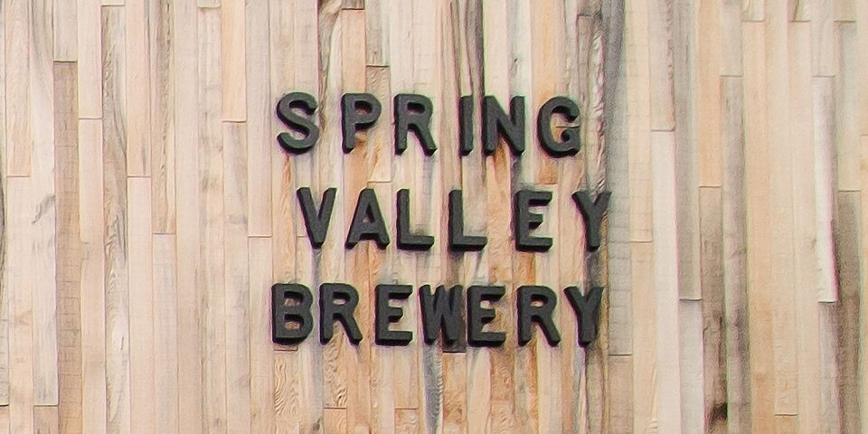 SIGN & GRAPHIC (Outside) 3