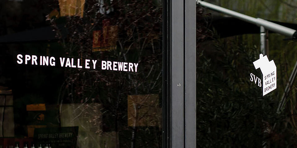 SIGN & GRAPHIC (Outside) 5